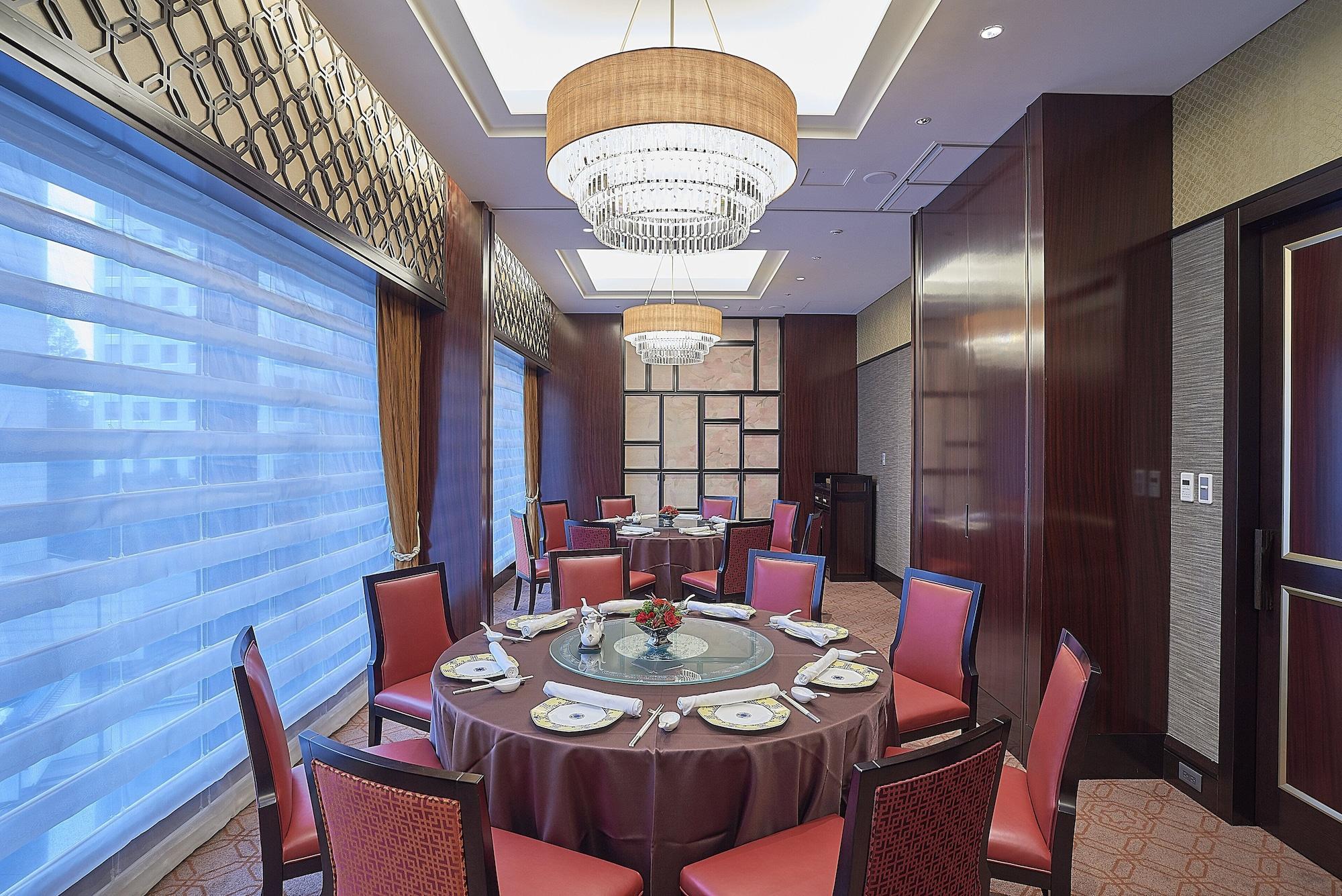 The Okura Hotel Tokio